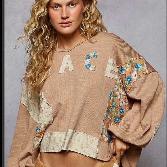 POL Tan Floral Graphic Sweatshirt - Picture 3 of 5